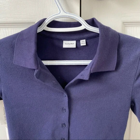 Sunday Best Audio cropped button down top - Picture 2 of 6